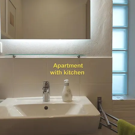 洛夫特76号公寓